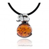 Silver pendant with amber Collection "Słonik"