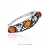 Silver ring with amber with Elephant