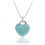 Silver necklace with a heart in a fashionable aquamarine color