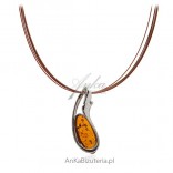 Silver necklace with amber Hit many seasons!