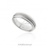 Silver wedding ring with micro-strings - Antistress