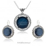 Art Deco jewelry. Silver set with blue stone