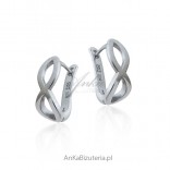 Silver earrings infinity
