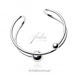 Beautiful silver bracelet with crutches