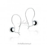 Silver earrings small balls