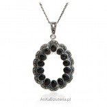 Elegant jewelry - Silver pendant with marcasites and onyxes