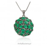 Beautiful silver pendant with marcasites and synthetic emeralds