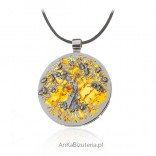 Beautiful jewelry for a gift - a pendant with amber and Swarovski crystals