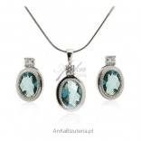 Set silver jewelry with azure zircon Elegant jewelry sets