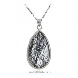 Silver pendant with rutile quartz