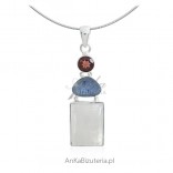 Silver pendant with moonstone natural opal and grenade