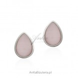 Silver teardrop earrings with pink stone
