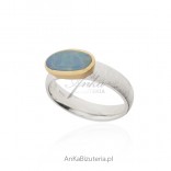 Beautiful silver ring with natural opal - satin and gold-plated - 17