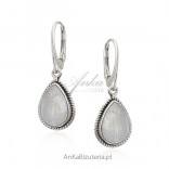 Silver earrings with moonstone - a happy stone