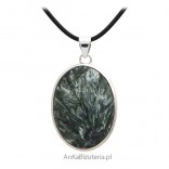 Beautiful silver pendant with green Surphanite