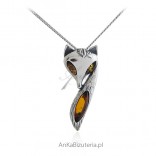 Silver pendant with LISEK amber