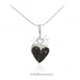 Necklace with amber - MALEŃKIE HEART - with green amber