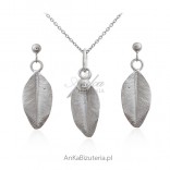 Silver jewelry set leaves - Beautiful subtle jewelry
