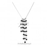 Silver necklace with black onyxes