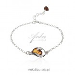 Silver bracelet with amber HEART