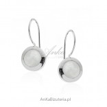 Silver jewelry. Classic jewelry. Earrings with moonstone