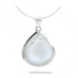 Silver pendant with moonstone - a stone of happiness for a gift