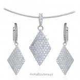 Silver jewelry. Set with white micro-zircons