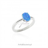 Silver ring with blue OVAL opal