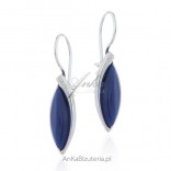 Silver earrings with navy blue utylite on biglu