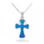 Krzyżyk srebrny  z niebieskim opalem