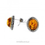 Silver earrings oxidized and gold-plated with amber