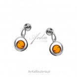Silver earrings with subtle amber