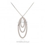 Silver necklace with an oval tag