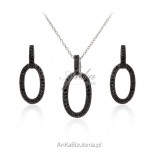Silver set with black cubic zirconia