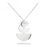 Silver pendant necklace. Fashionable Italian jewelry