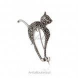 Silver brooch with marcasites CAT