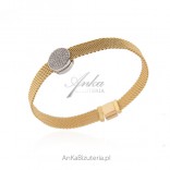 Silver plated gold bracelet with a circle in white micro-zircons