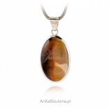 Beautiful pendant with CRAZY LACE AGATE - message