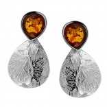 Silver oxidized earrings with amber