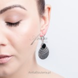Silver oxidized earrings with black onyx