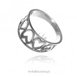 Silver ring with openwork hearts