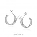 Silver wide circle earrings