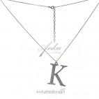 Modna biżuteria srebrna Naszyjnik rodowany z literką K