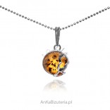 Silver pendant with amber, round with hearts