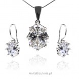Silver jewelry with white cubic zirconia