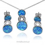 Silver jewelry Set with blue opal