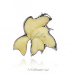 Silver brooch MAPLE LEAF with yellow amber