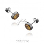 Silver earrings with lemon amber