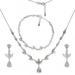 Silver jewelry with white cubic zirconia set