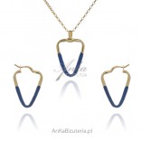 A set of gold-plated silver jewelry with navy blue enamel